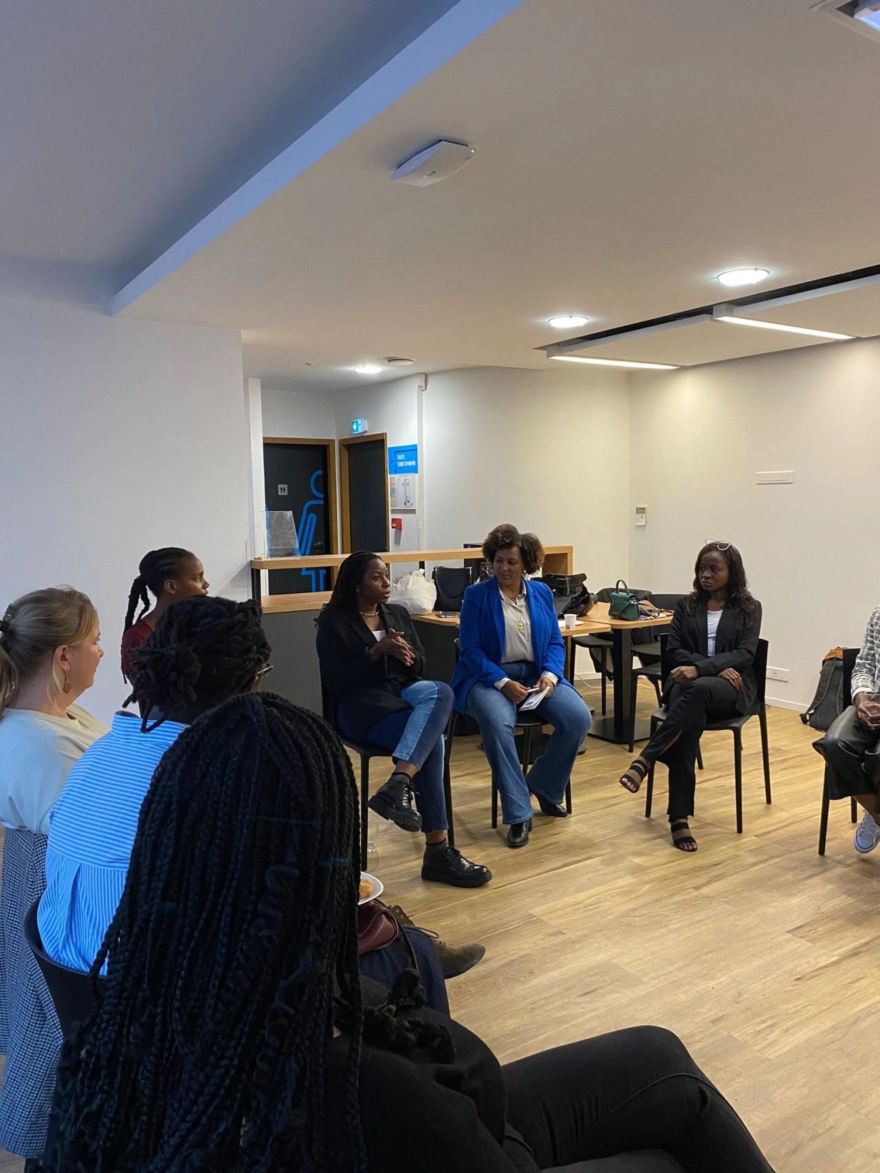 African business leaders in mentorship discussion